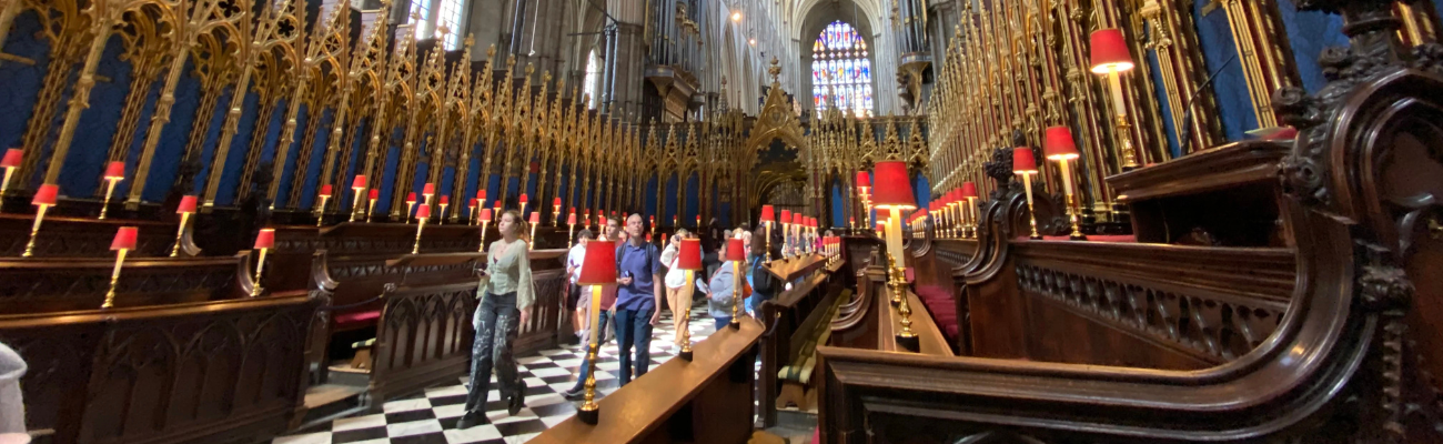 Westminster Abbey Guided Tour with Cellarium Refreshments